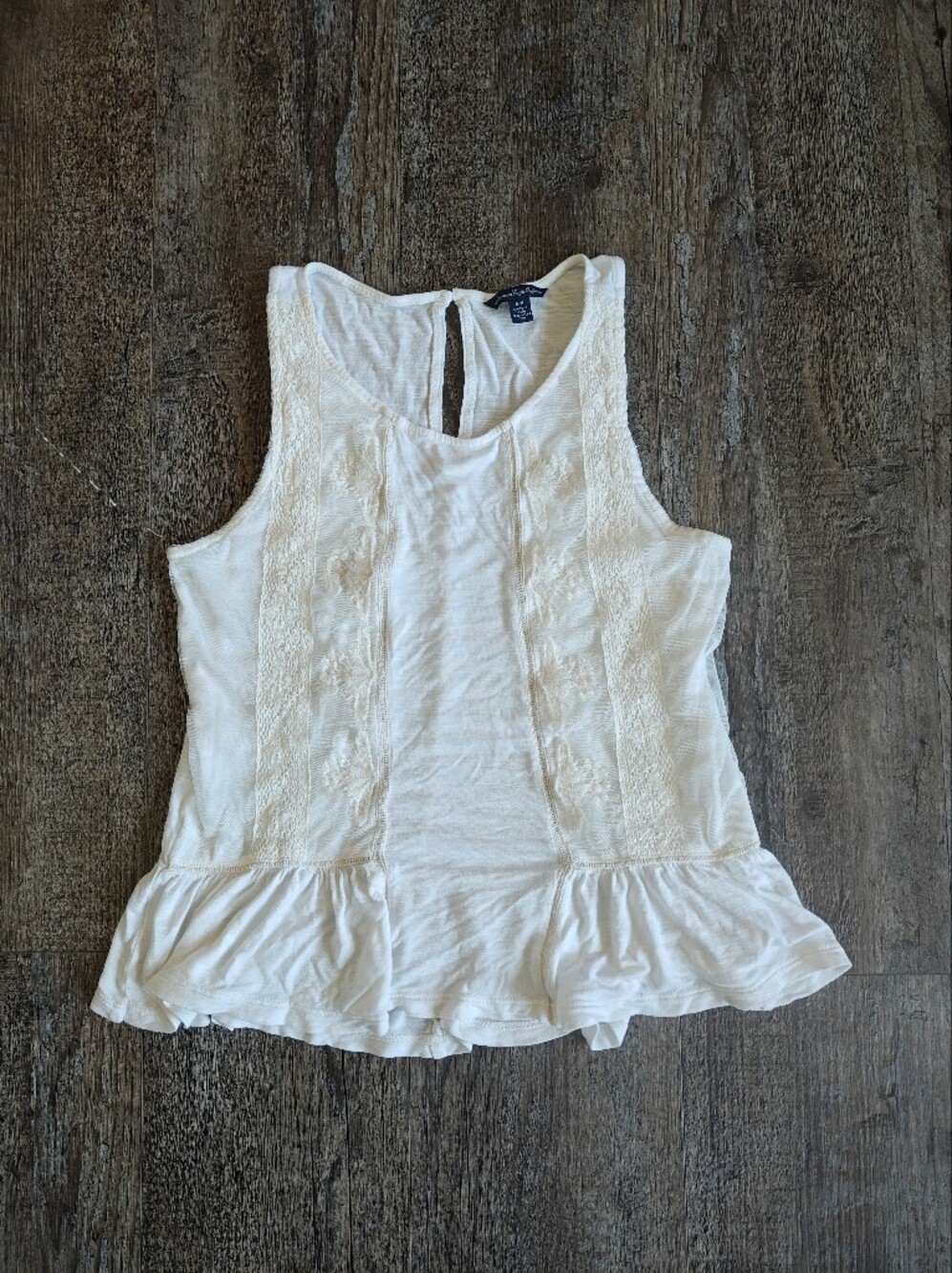 American Eagle Outfitters White Embroidered Sleeveless Tank